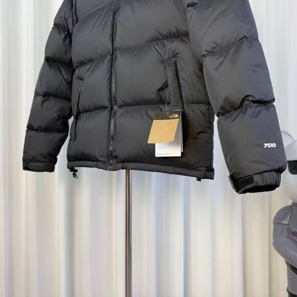 The North Face 1996 Retro Nuptse 700 Fill Packable Jacket - Picture 9 of 9
